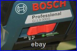 Bosch GLL3-300G 200 ft. Green 360-Degree Laser Level Self Leveling Kit NEW