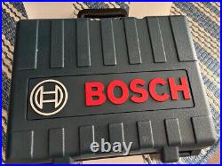 Bosch GLL50-40G 360 Degrees Self Leveling Green Beam Horizontal Cross-Line Laser
