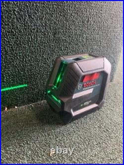 Bosch Self-Leveling Cross-Line Laser Green Beam (GCL100-40G) (HPB007516)