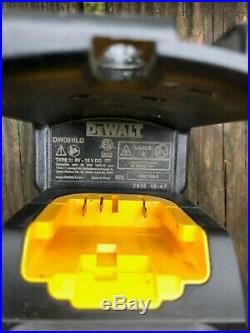 DEWALT DW0811LG 12V MAX 2 x 360 Green Line Laser Kit