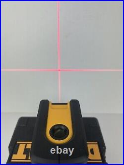 DEWALT DW0822 Self-Leveling Cross-Line and Plumb Laser Level With Case Light Use