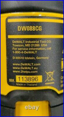 DEWALT DW088CG Self-leveling Green Cross-Line Laser Level With Case Very Light Use