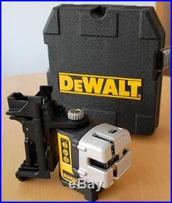 DEWALT DW089K Self-Leveling 3-Beam Line Laser Levelling Leveler Tool US Version