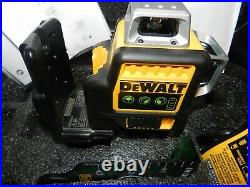 DEWALT DW089LG Green Line Laser Kit