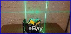 DEWALT DW089LG Green Line Laser with new battery