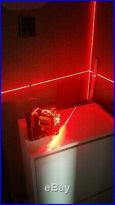 DeWALT DCE089 10.8v Red Self Levelling 360° Multi Line Laser