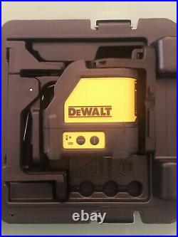 DeWalt DW088CG Green Cross Line Laser w Bracket 165 Kit New