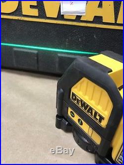 DeWalt DW088LG GREEN BEAM Cross Line Laser 12v Self Leveling Mint Condition
