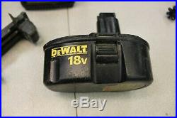 Dewalt DW077 18-Volt Self-Leveling Rotary Laser Level Interior/Exterior Kit