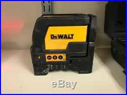 Dewalt DW0822 Self Leveling Cross Line and Plumb Spots Laser Level