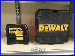 Dewalt DW0822 Self Leveling Cross Line and Plumb Spots Laser Level