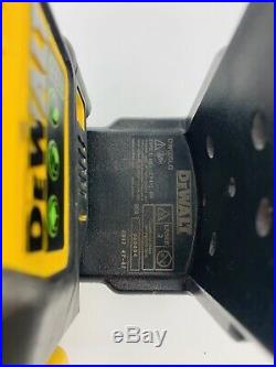 Dewalt DW089LG 12V Green Self-Leveling 3 Beam 360 Laser Level With Battery