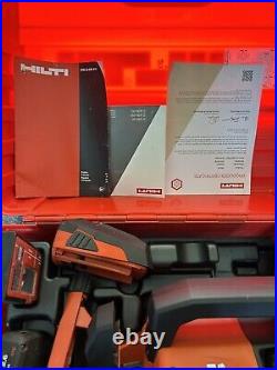 Hilti PR 2-HS Rotating Laser Level Kit With Accessories MINT SLIGHTLY USED