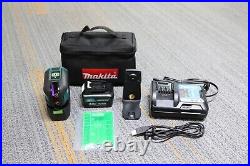 Makita SK105GD 12V CXT Self-Leveling Cross-Line Green Laser (Battery & Charger)