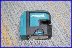 Makita SK105GD 12V CXT Self-Leveling Cross-Line Green Laser (Battery & Charger)