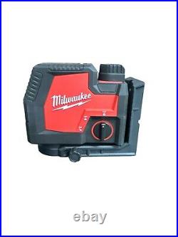 Milwaukee USB Rechargeable Laser Level 3521-20 NO BATTERIES TESTED