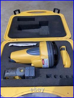 RoboToolz Robo Laser RB01001 Self Leveling WithRemote & Case AS-IS