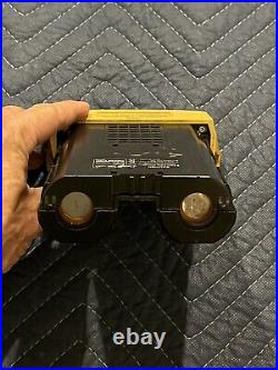 Topcon RL-H4C Laser Level with LS-80L Receiver, Case, Rechargeable Bat Powers On